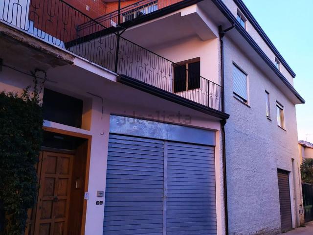 Casa in vendita a Vairano Scalo, Vairano Patenora