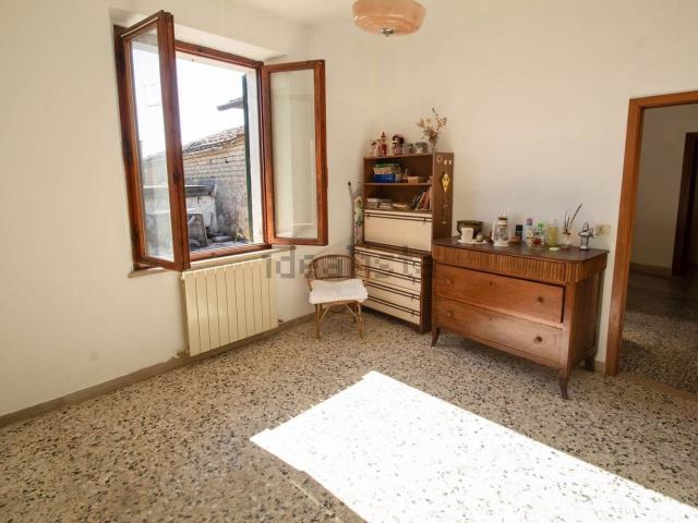 Casa in vendita a Monticiano, Toscana