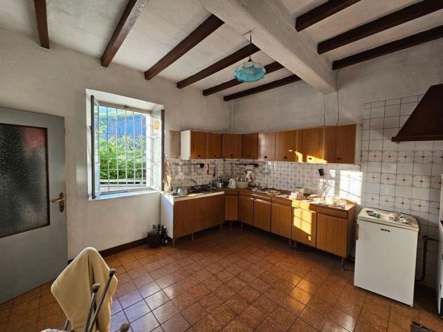 Casa in vendita a Ostia Parmense, Borgo Val Di Taro