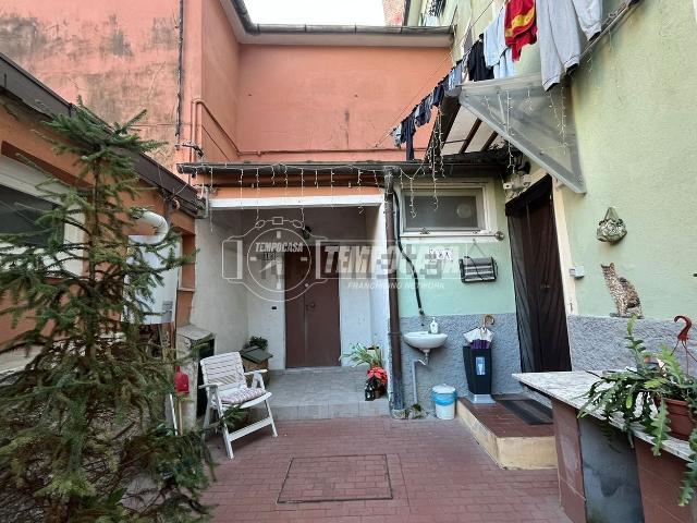 Casa in vendita a Medio Ponente, Serra Riccò