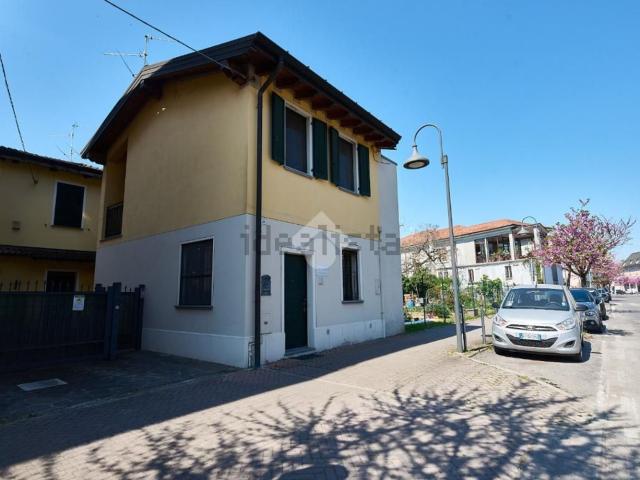 Casa in vendita a Spino d’Adda, Spino D'adda