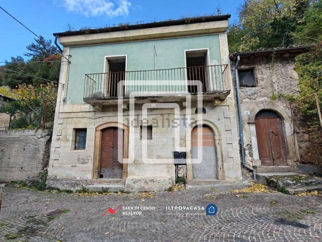 Casa in vendita a Introdacqua, Abruzzo