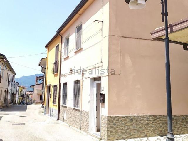 Casa in vendita a Paternopoli, Campania