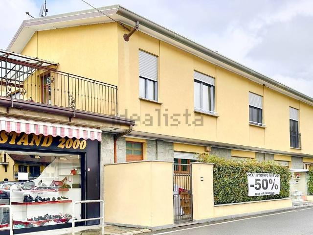 Casa in vendita a Castano Primo, Lombardia