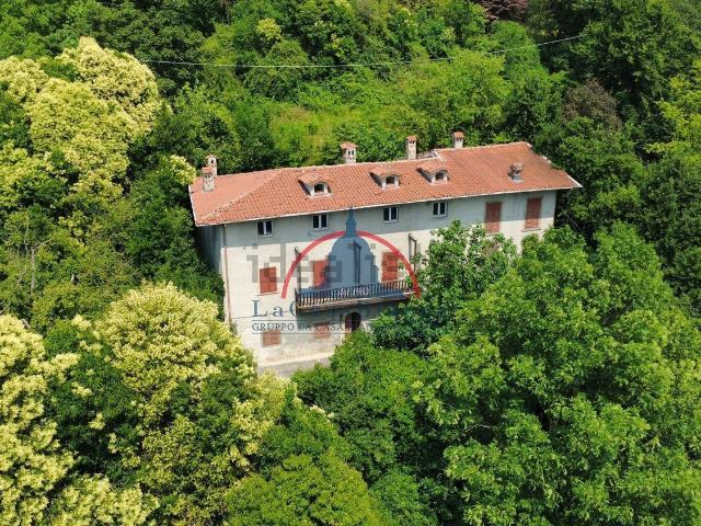 Casa in vendita a Alzano Lombardo, Lombardia