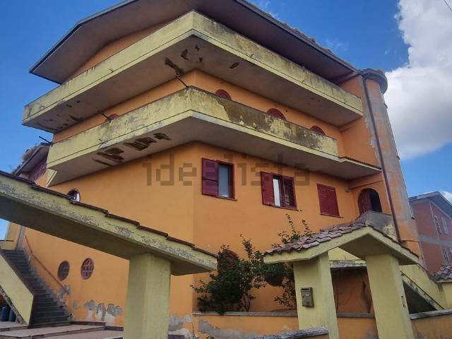 Casa in vendita a Villanova Del Battista, Campania
