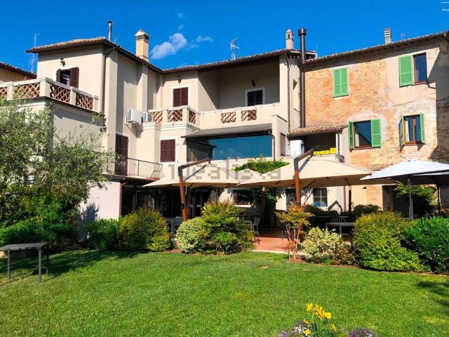 Casa in vendita a Montefalco, Umbria