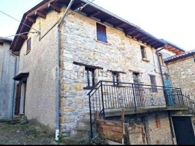Casa in vendita a Romagnese, Lombardia