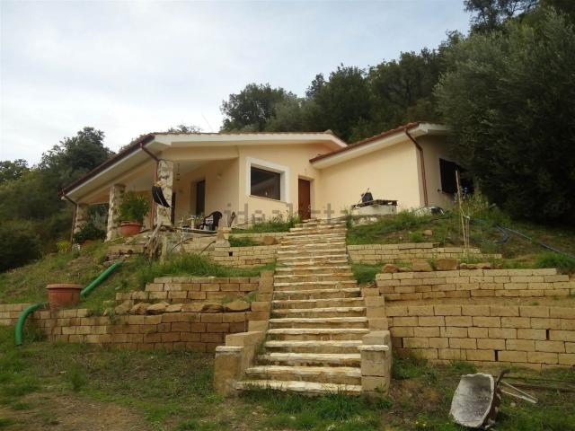 Casa in vendita a Scansano, Toscana