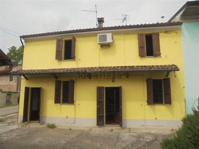Casa in vendita a Monticelli D'ongina, Reggio Emilia
