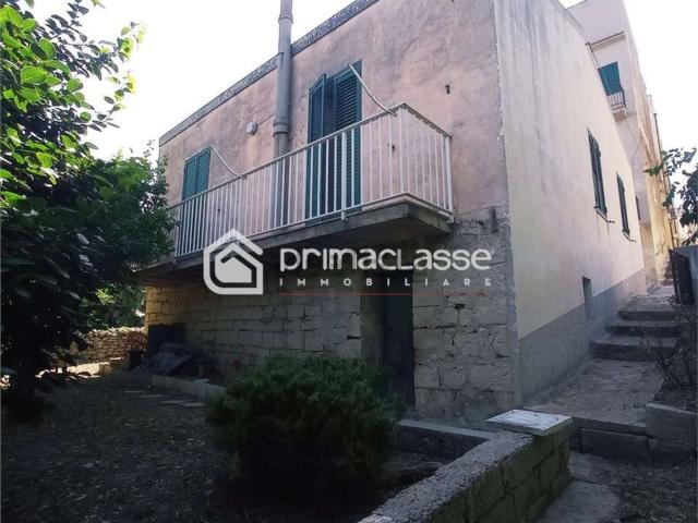 Casa in vendita a Modica, Modica Alta