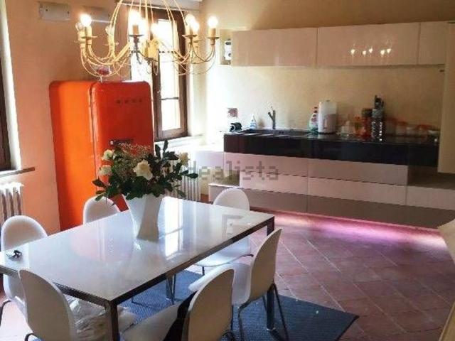 Casa in vendita a Pontedera, Toscana