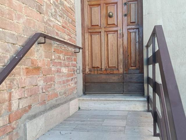 Casa in vendita a Macchie, Gioiella