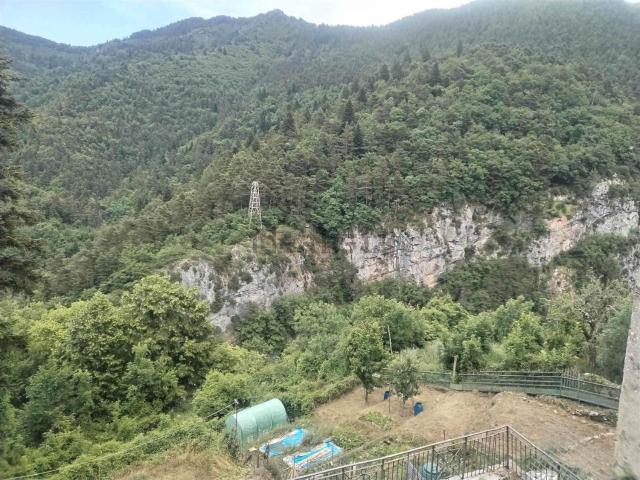 Casa in vendita a Realdo, Triora