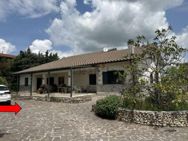 Casa in vendita a Ferrazzano, Molise