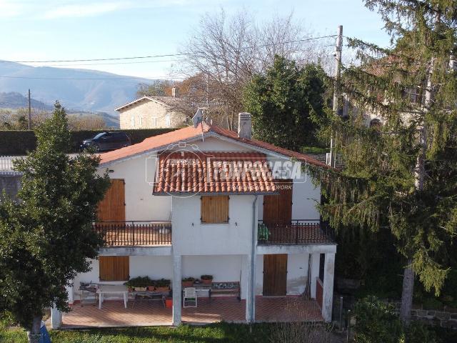 Casa in vendita a Marche, Macerata