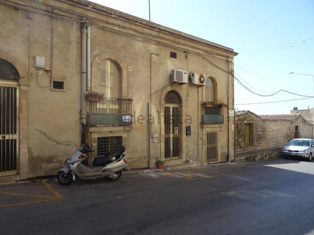 Casa in vendita a Modica Alta, Marina Di Modica