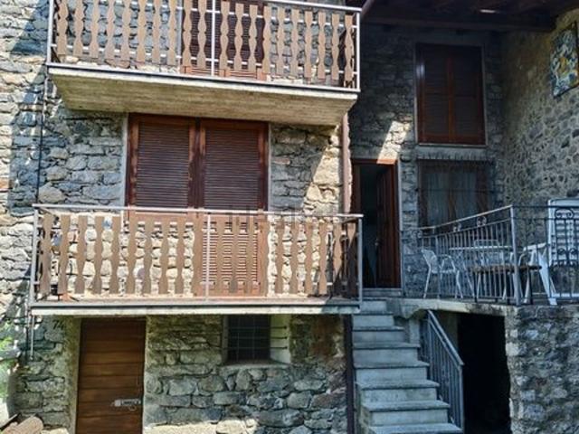 Casa in vendita a Civo, Lombardia
