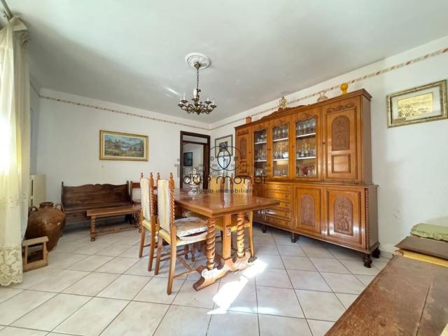 Casa in vendita a Spoleto, Umbria