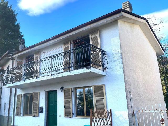 Casa in vendita a Sesta Godano, Liguria