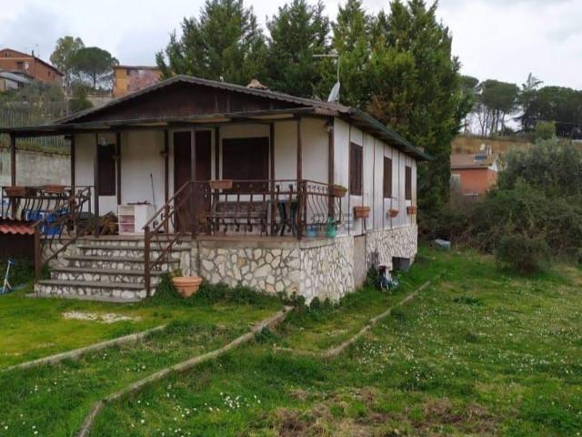 Casa in vendita a Monte Vario, Castelnuovo di Porto