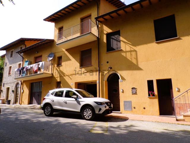 Casa in vendita a Gubbio, Umbria