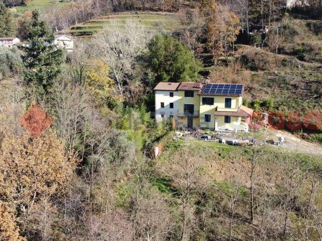 Casa in vendita a Unione dei comuni Media Valle del Serchio, Coreglia Antelminelli