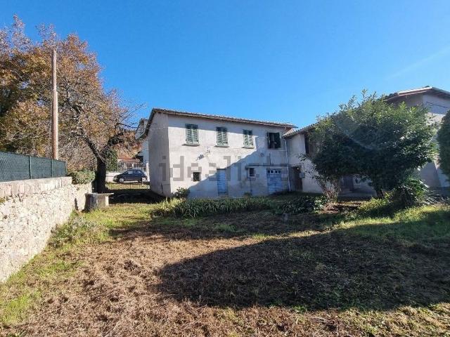 Casa in vendita a Rieti, Lazio
