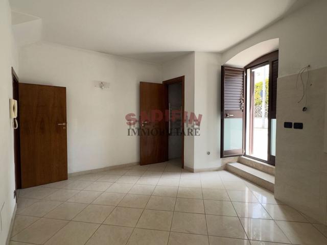 Casa in vendita a Puglia, Bari