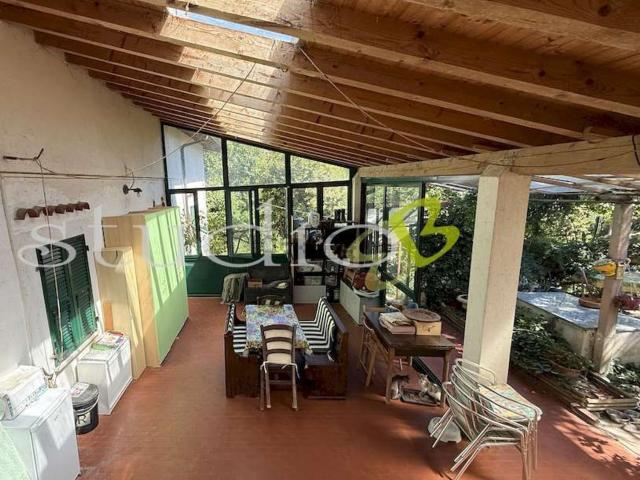 Casa in vendita a Bordighera, Liguria