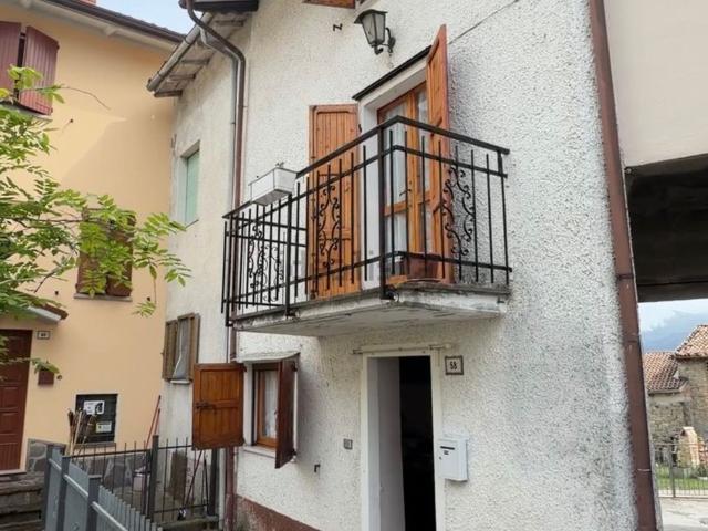 Casa in vendita a Appennino Reggiano, Re