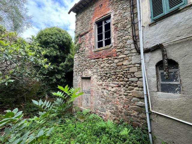 Casa in vendita a Uzzano E Castello, Pistoia