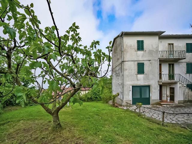 Casa in vendita a Unione dei Comuni Montani Amiata Grossetana, Santa Fiora