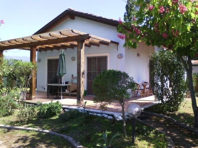 Casa in vendita a Tonfano, Toscana