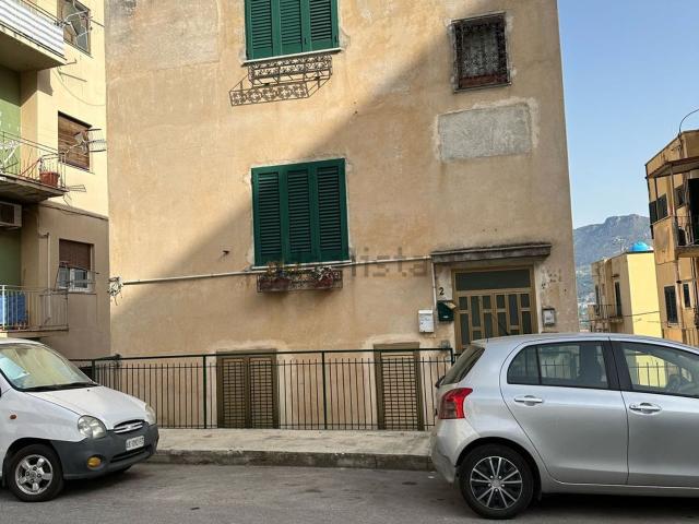 Casa in vendita a Aquino, Monreale