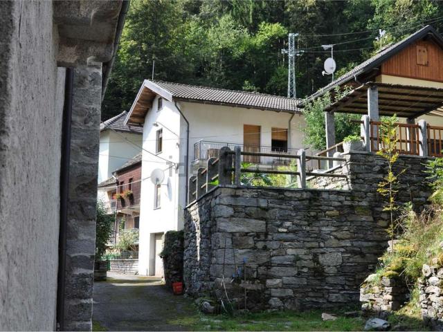 Casa in vendita a Bannio Anzino, Piemonte