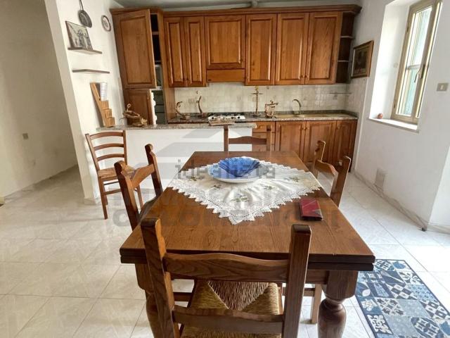 Casa in vendita a Rosignano Marittimo, Toscana