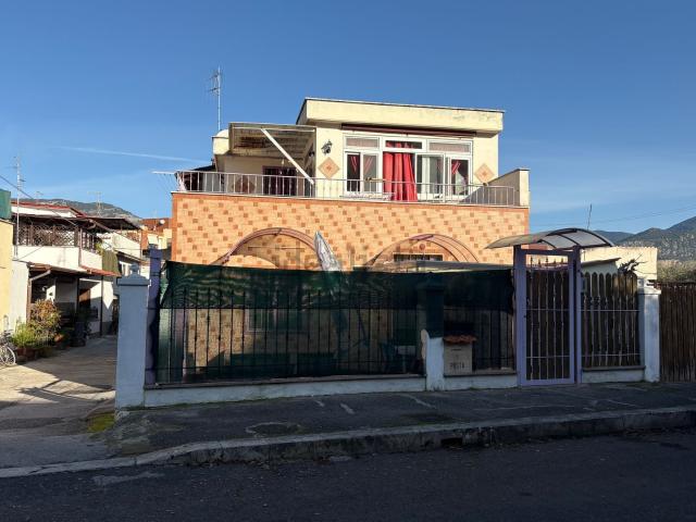 Casa in vendita a Terracina, Lazio