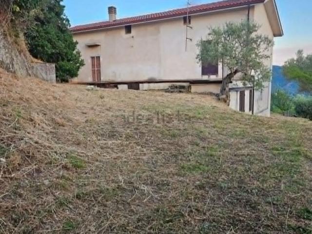Casa in vendita a Calabria, Cosenza