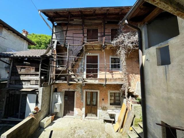 Casa in vendita a Piemonte, Novara