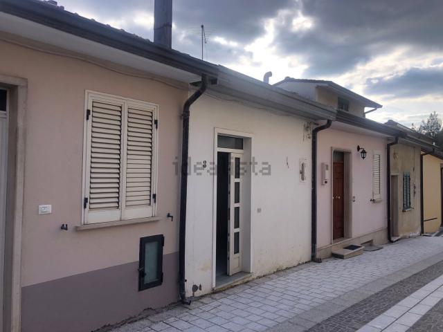 Casa in vendita a Sant'angelo All'esca, Campania