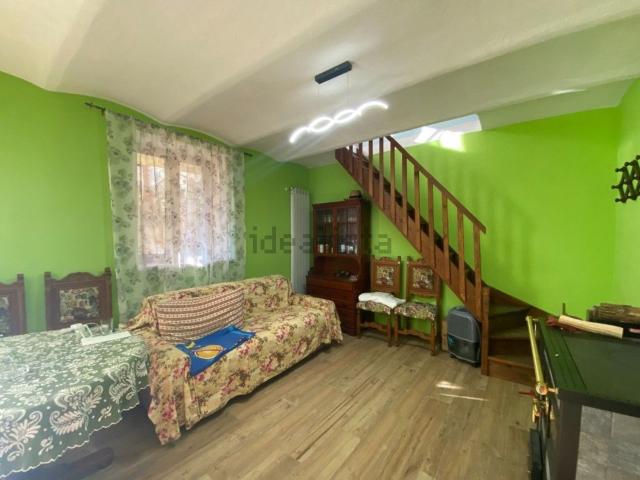 Casa in vendita a Prato, Torriglia