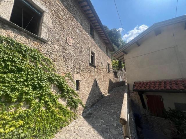 Casa in vendita a Casette, Camaiore
