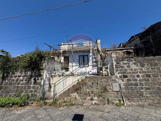 Casa in vendita a Sant'alfio, Sicilia