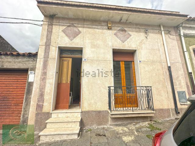 Casa in vendita a Piedimonte Etneo, Sicilia
