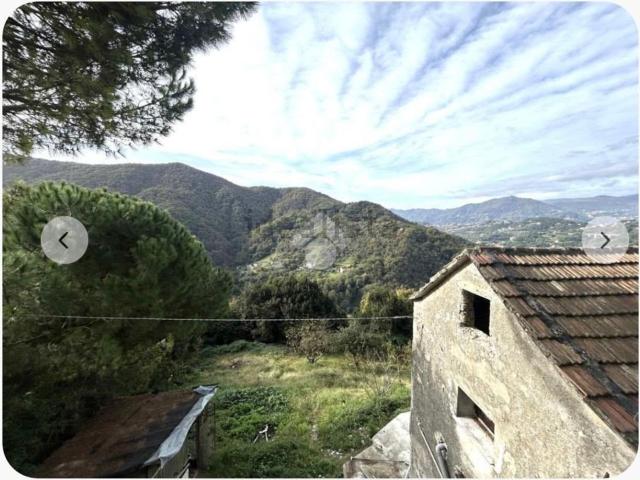 Casa in vendita a Pedemonte, Genova