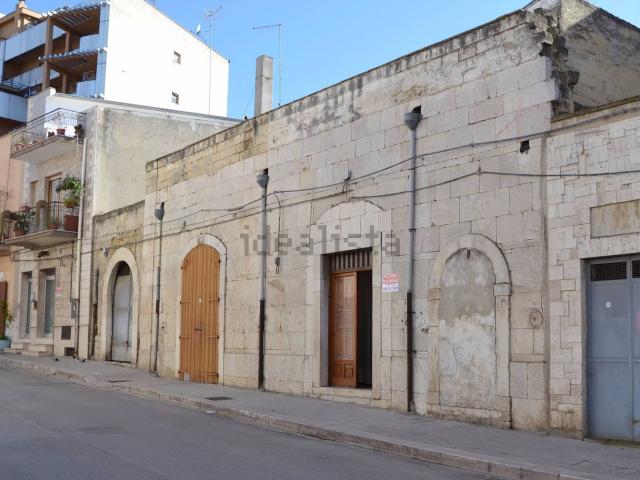 Casa in vendita a Puglia, Barletta-andria-trani