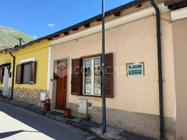 Casa in vendita a San Pelino, Avezzano