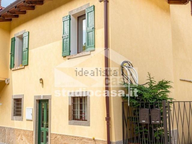 Casa in vendita a Stezzano, Lombardia
