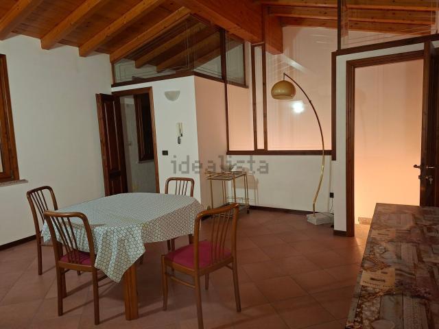 Casa in vendita a Torricella del Pizzo, Cremona